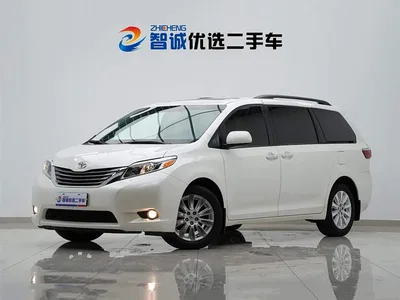 2015 Toyota Sienna 3.5L 4WD L, фото 1, лот 10297396