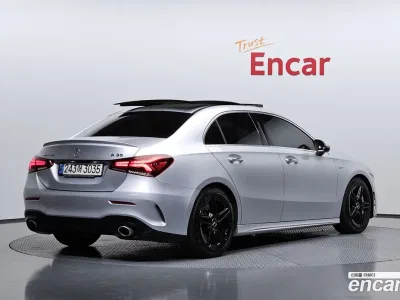 2021 Mercedes-Benz A-Class AMG A35 4MATIC Sedan, фото 1, лот 10041235