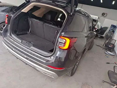 2023 Ford Explorer EcoBoost 285 AWD Titanium Edition 6-Seater, фото 3, лот 10905198