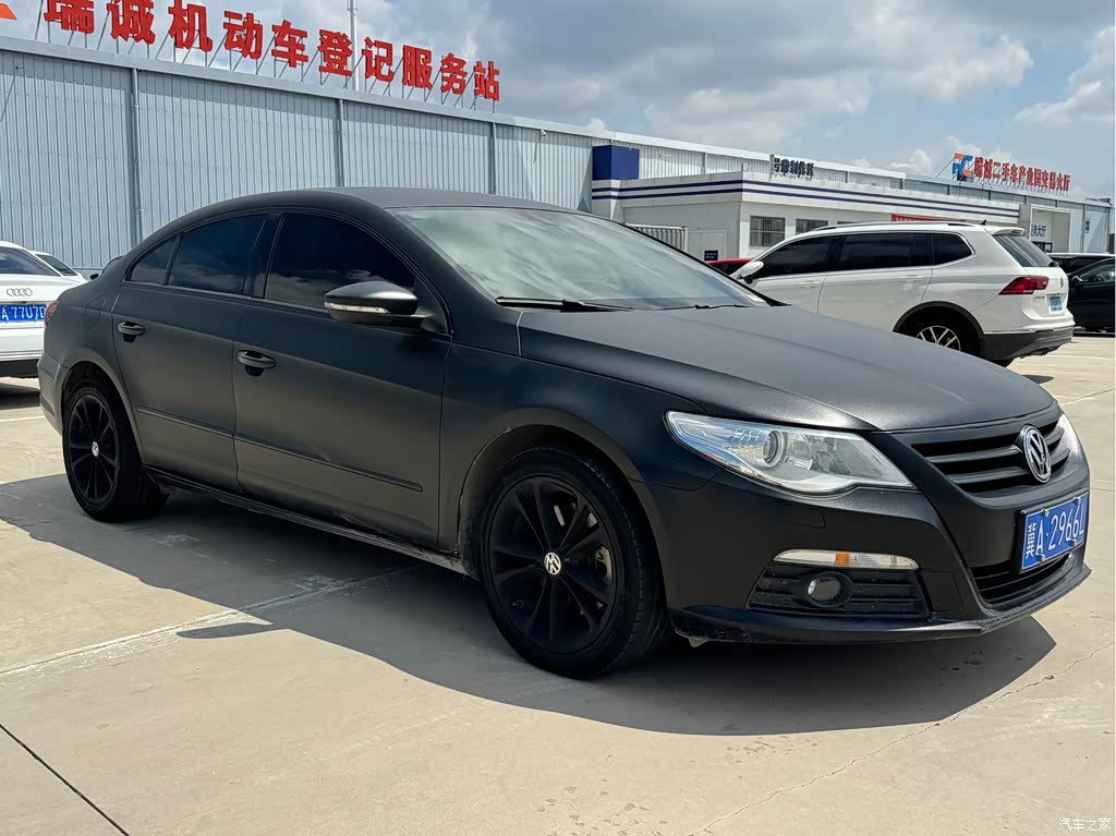 2010 Volkswagen FAW-Volkswagen CC 2.0TSI Luxury, фото 4, лот 11212925