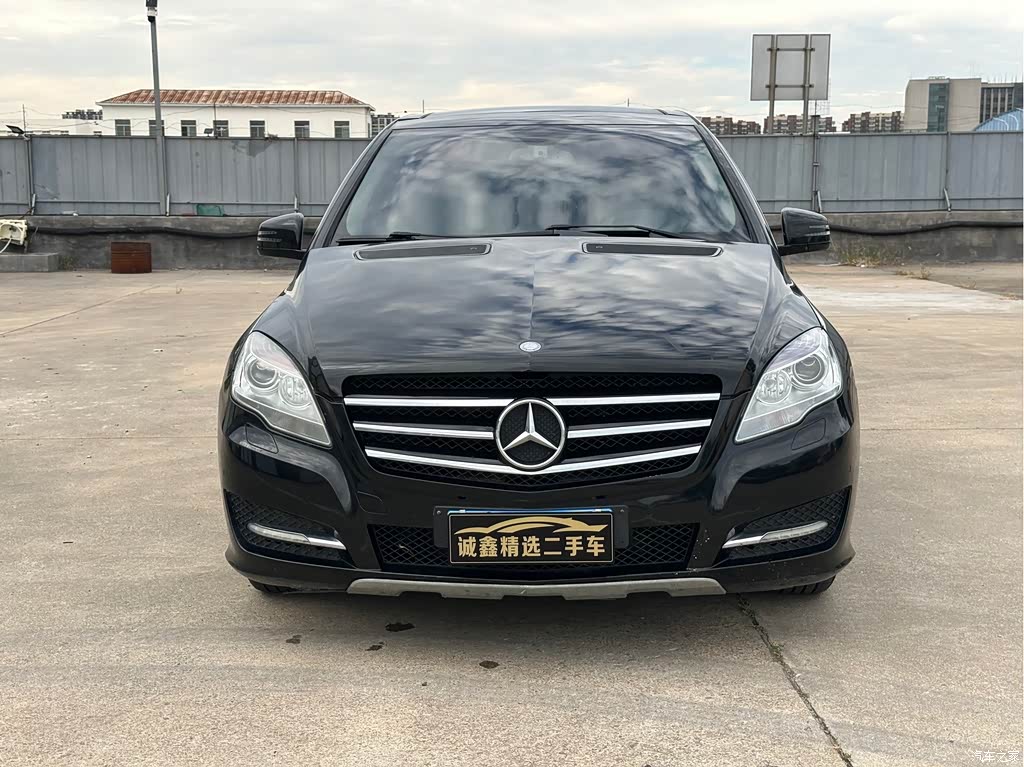 2011 Mercedes-Benz R-Class R 350 L 4MATIC, фото 2, лот 11136139
