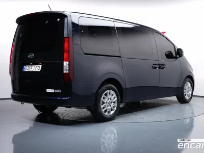 2025 Hyundai Staria Cargo 5-Seater, фото 1, лот 10144043
