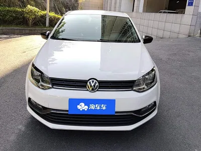 2014 Volkswagen Polo 1.6L Automatic Comfort Edition, фото 2, лот 10464402