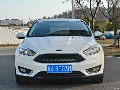 2015 Ford Focus Hatchback 1.6L Automatic Trend, фото 2, лот 10296969