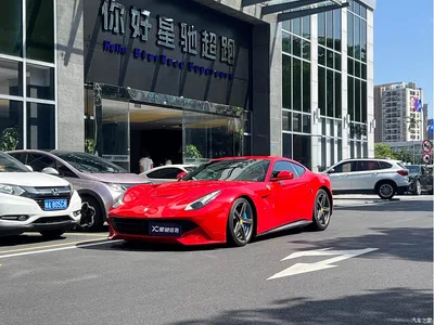 2013 Ferrari F12berlinetta 6.3L Standard, фото 1, лот 10958167