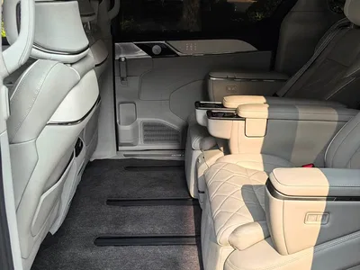 2025 Volvo EM90 Ultra Six-Seater, фото 3, лот 11067202