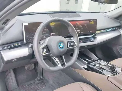 2025 BMW i5 eDrive 35L M Sport Package, фото 4, лот 11002432