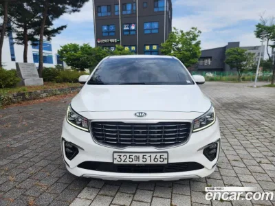 2019 Kia Canival 7-Seater Limousine, фото 2, лот 10259798