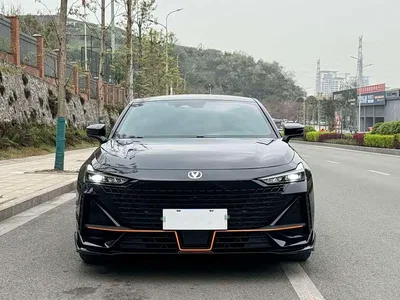 2023 Changan UNI-V 1.5T Sport Edition, фото 2, лот 10251584