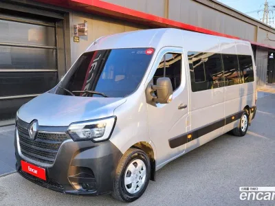 2020 Renault Master 2.3 15-Seater, фото 1, лот 10191062