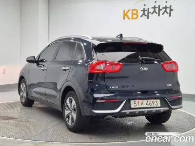 2018 Kia Niro Prestige, фото 2, лот 10390857