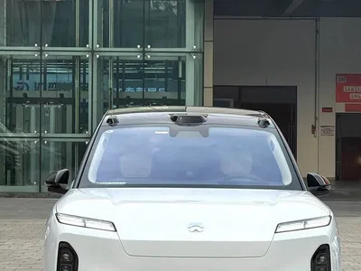 2025 NIO ES8 Model 6-Seat Executive Luxury Edition, фото 2, лот 10360739