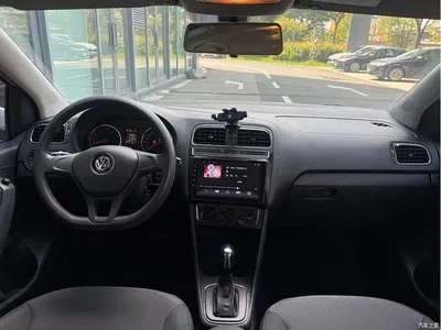 2014 Volkswagen Polo 1.4L Automatic Comfort Edition, фото 4, лот 10464845