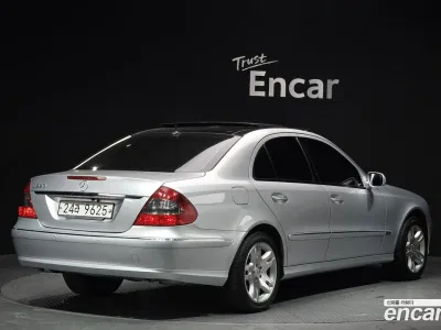 2007 Mercedes-Benz E-Class E350, фото 2, лот 10179664