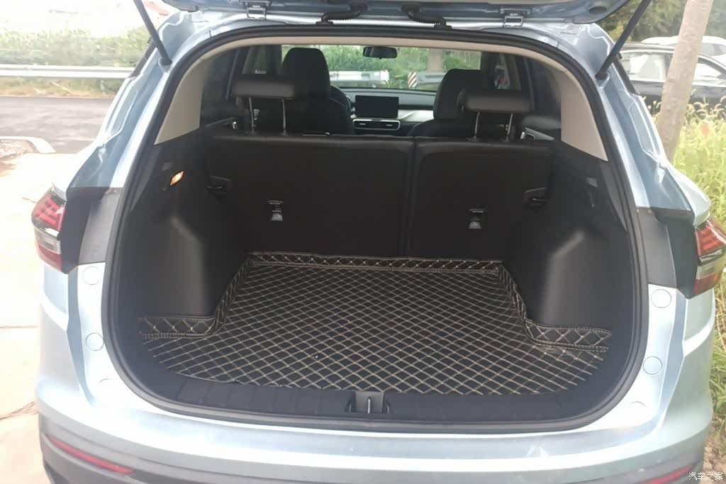 2024 Geely Binyue 1.5T DCT Soaring Dragon Edition, фото 4, лот 11200500