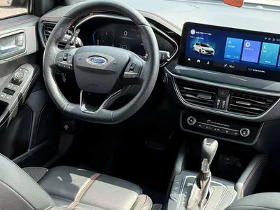 2022 Ford Focus Hatchback EcoBoost 180 Automatic ST Line, фото 4, лот 11136215