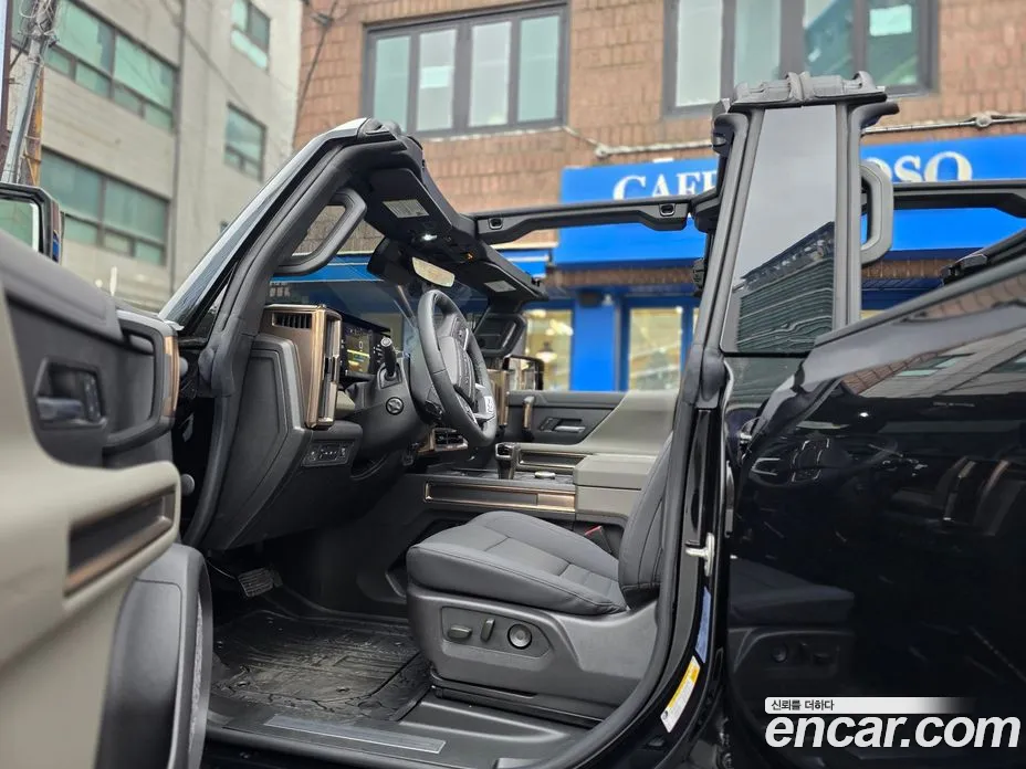 2025 GMC Hummer EV e4WD, фото 2, лот 10036191