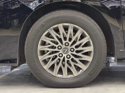 2020 Lexus LM 300h Seven-Seater Elegance Edition, фото 4, лот 10312257