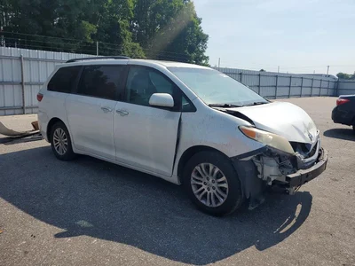 2017 TOYOTA SIENNA XLE 8-PASSENGER, фото 4, лот 10535270