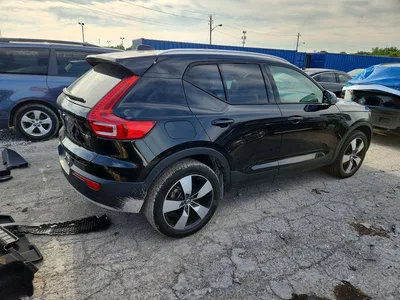 2020 VOLVO XC40 T5 MOMENTUM, фото 3, лот 10801320
