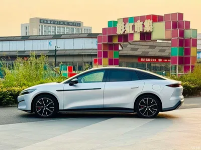 2025 BYD Han L EV 701KM LiDAR Premium, фото 3, лот 10895676