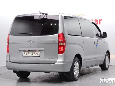 2019 Hyundai Starex Van 3-Seater, фото 2, лот 10191513