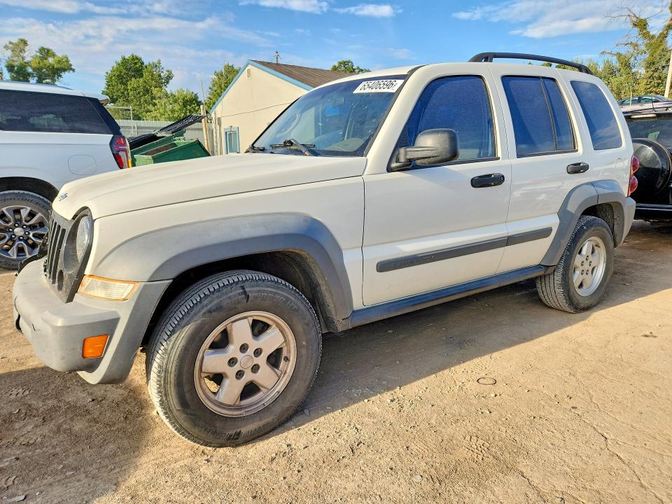 2005 JEEP LIBERTY SPORT, фото 1, лот 10985446