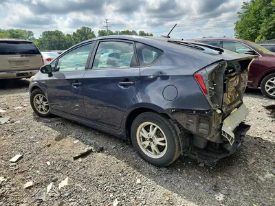 2011 TOYOTA PRIUS TWO, фото 2, лот 10512211