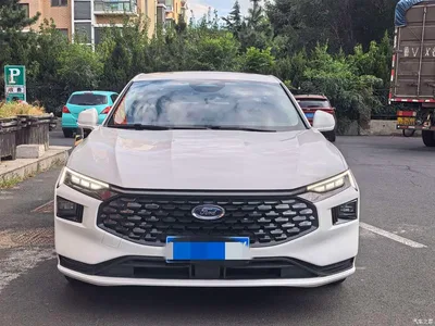 2025 Ford Mondeo 2.0T EcoBoost Luxury, фото 2, лот 10955514