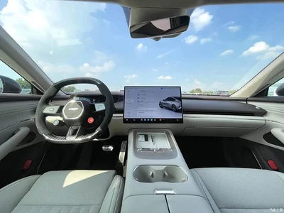 2026 Xiaomi Auto Xiaomi SU7 All-Wheel Drive Edition, фото 4, лот 10373390