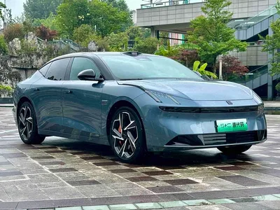 2025 Lynk & Co Z10 95kWh 702km AWD Smart Drive Ultra, фото 2, лот 10316568
