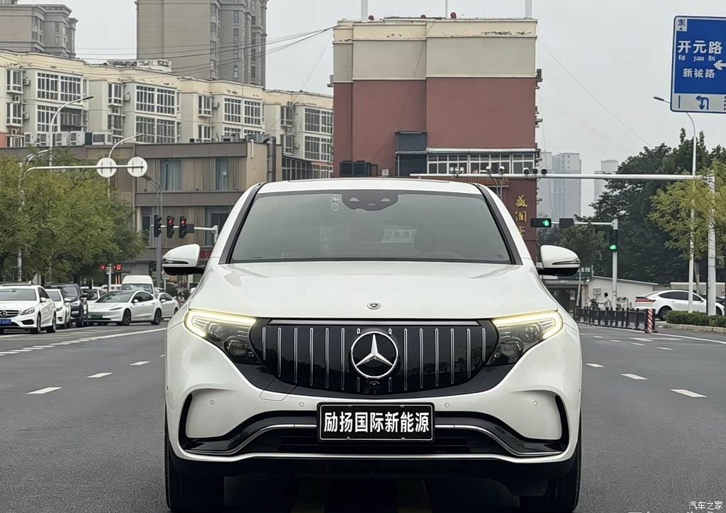 2021 Mercedes-Benz EQC 400 4MATIC, фото 2, лот 11195827