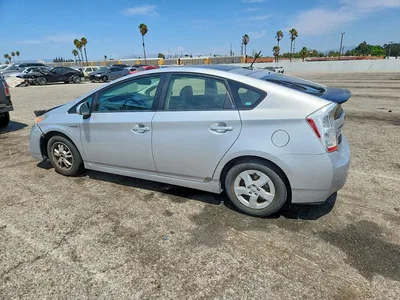 2011 TOYOTA PRIUS FOUR, фото 2, лот 10535469