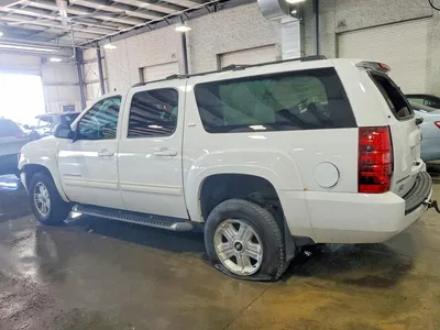 2010 CHEVROLET SUBURBAN K1500 LT, фото 2, лот 10709867