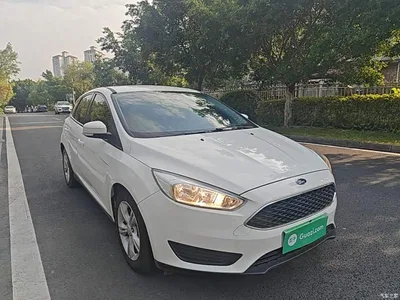 2018 Ford Focus Hatchback Classic 1.6L Automatic Comfort Smart Edition, фото 4, лот 11569483