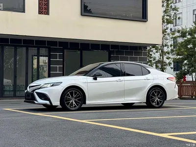 2023 Toyota Camry Hybrid 2.5HS Fashion Edition, фото 2, лот 11219169
