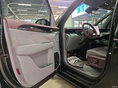 2024 ZEEKR 009 6-seat Executive AWD 108kWh, фото 4, лот 10434607