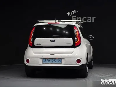 2018 Kia Soul EV, фото 3, лот 10805652