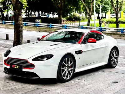 2012 Aston Martin V8 Vantage 4.7L S Coupe, фото 1, лот 10241493