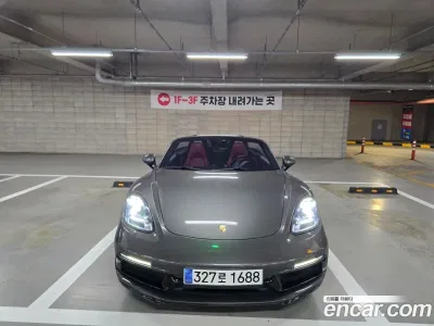 2018 Porsche 718 2.0, фото 1, лот 10097376
