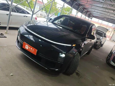 2023 Li Auto Li Xiang L9 Model Pro, фото 1, лот 10832533