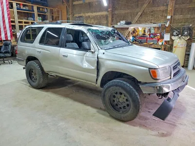1999 TOYOTA 4RUNNER SR5, фото 4, лот 10983087