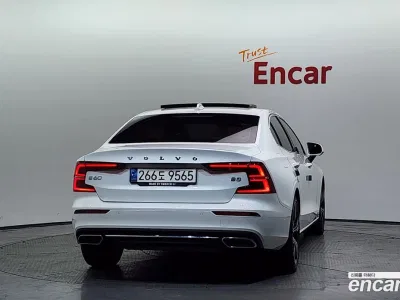 2022 Volvo S60 B5 Inscription, фото 4, лот 10121758