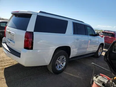 2017 CHEVROLET SUBURBAN K1500 LT, фото 3, лот 10642377