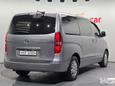 2018 Hyundai Starex 5-Seater VAN, фото 1, лот 10192734