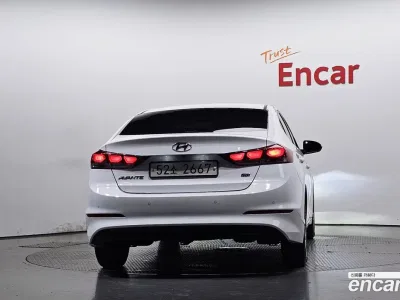 2016 Hyundai AVANTE 1.6 GDI Style, фото 4, лот 10218327
