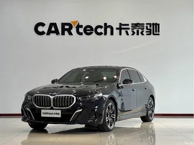 2025 BMW 5 Series 530Li Leading M Sport Package, фото 1, лот 11489083