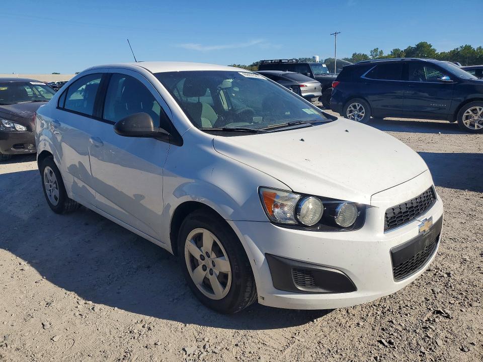 2016 CHEVROLET SONIC LS, фото 4, лот 11185401