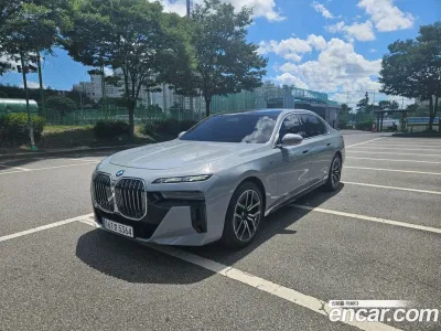 2023 BMW 7-Series 740i sDrive M Sport, фото 2, лот 10057791
