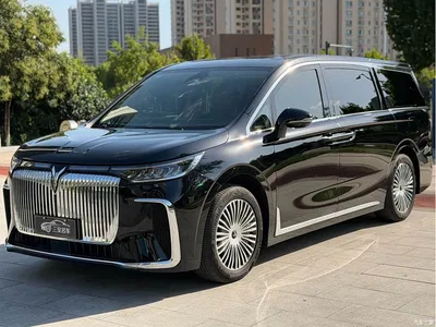 2025 Voyah Auto Voyah Dreamer PHEV AWD Excellent Kunpeng Edition, фото 1, лот 10358566